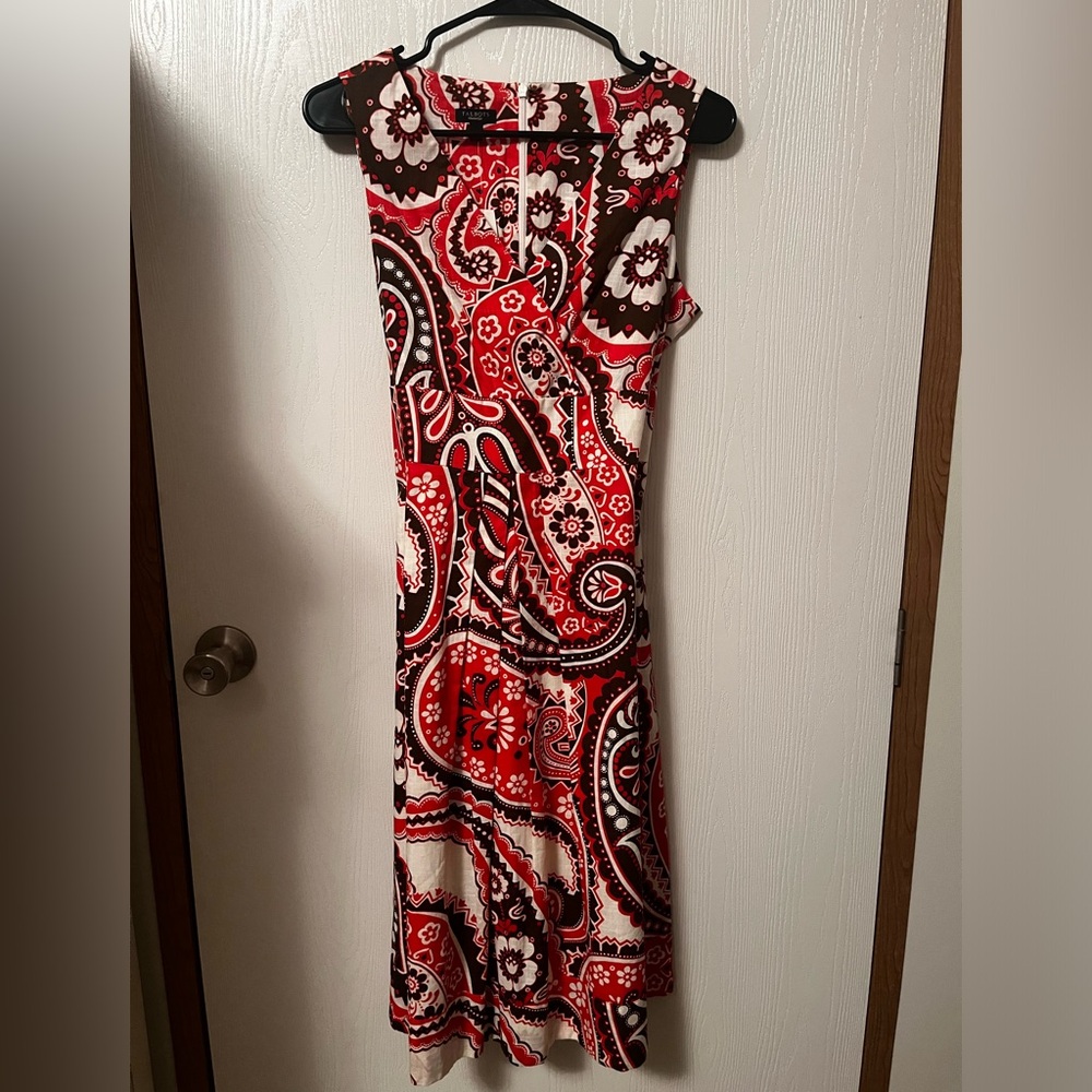 NWT Talbots Belted Floral Paisley Print V-Neck Size 4